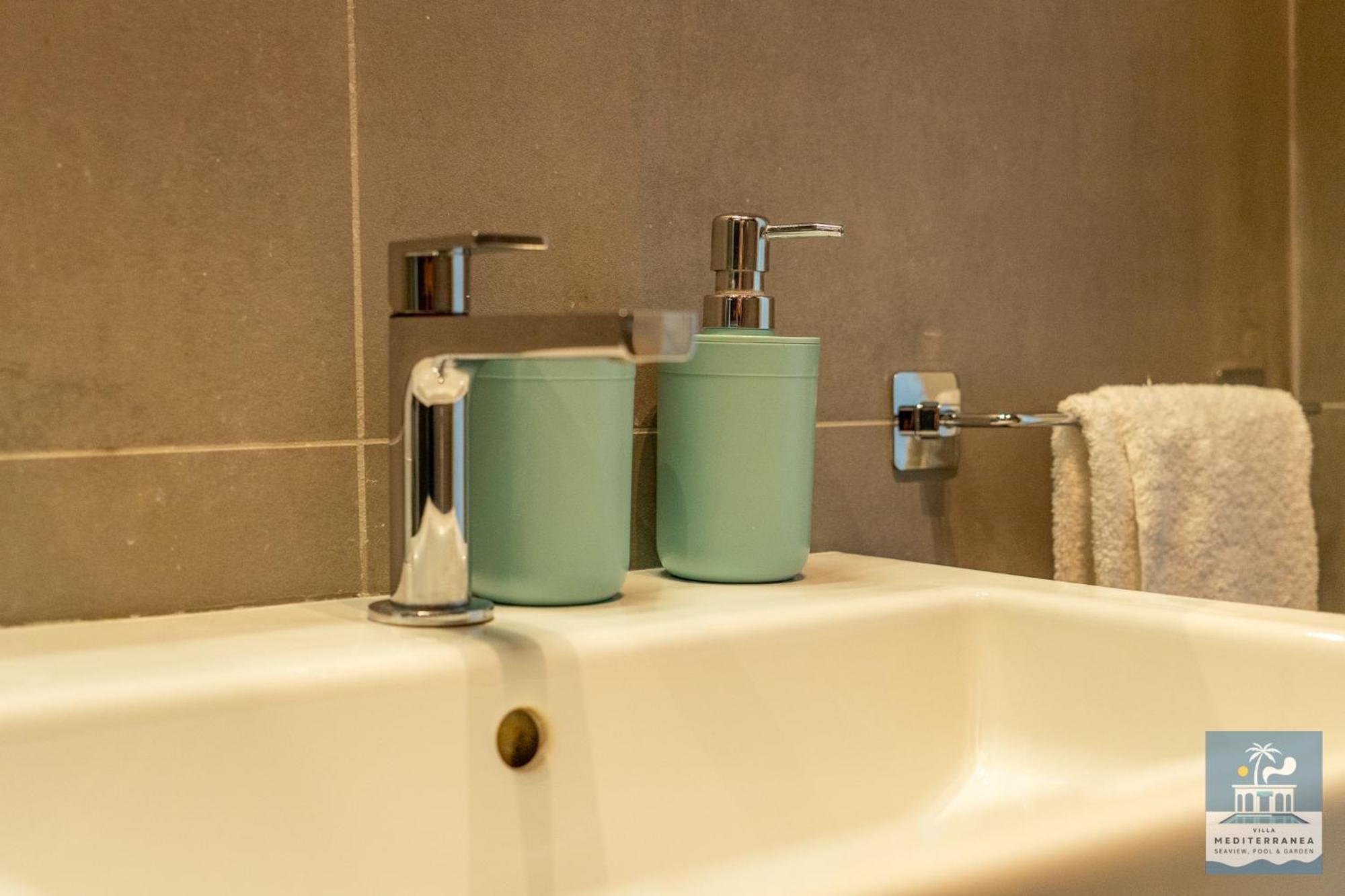 Mediterranea - Seaview, Pool & Garden