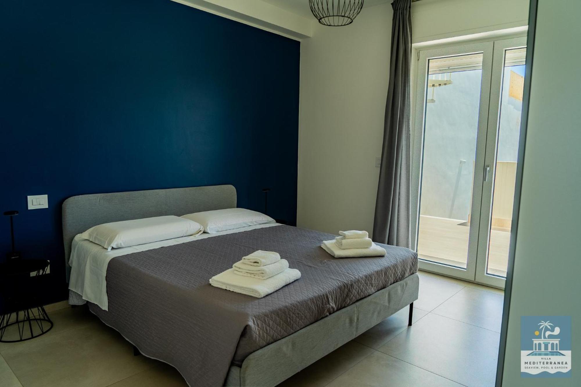 Mediterranea - Seaview, Pool & Garden Bari