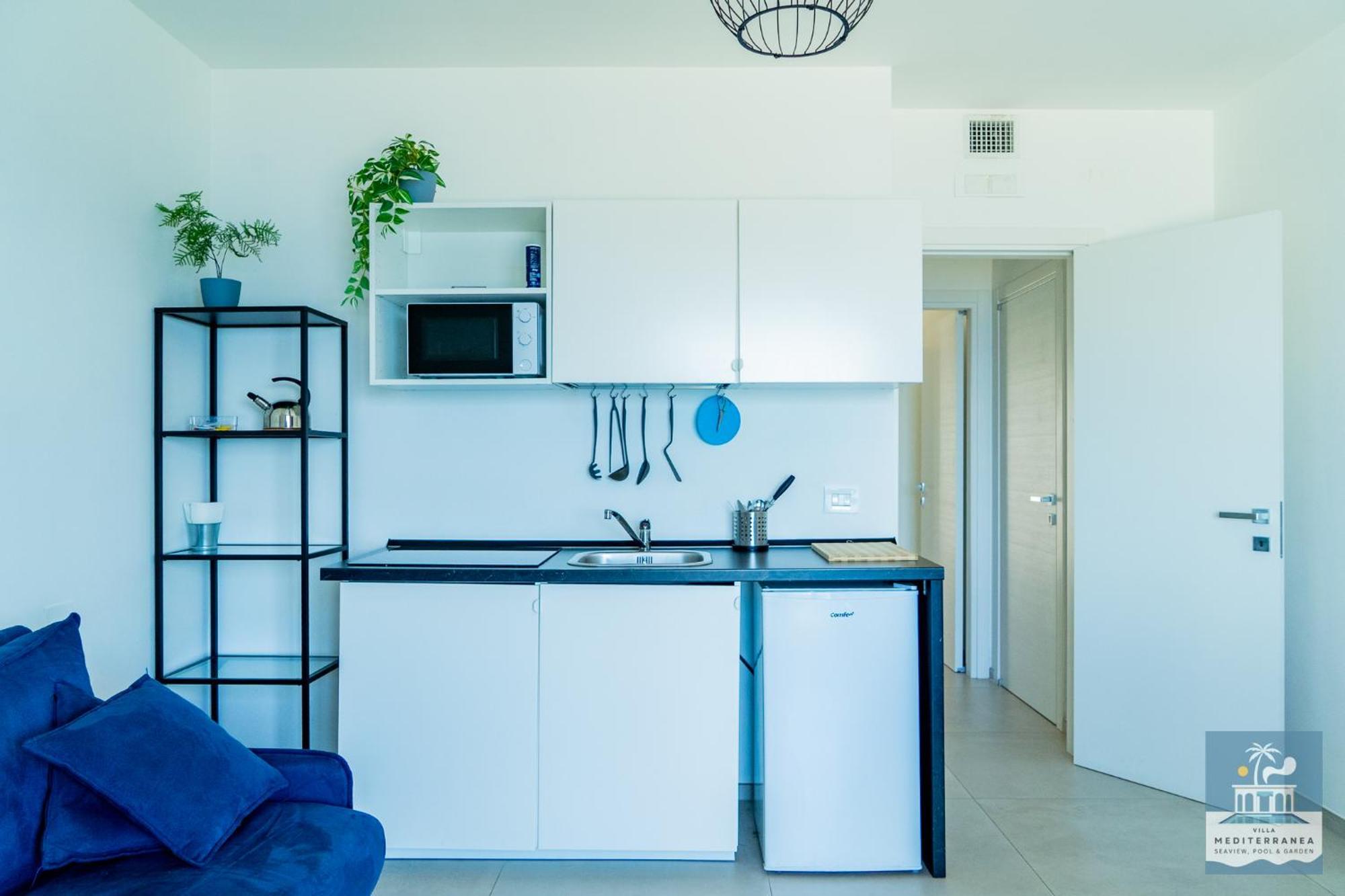 Apartment Mediterranea - Seaview, Pool & Garden