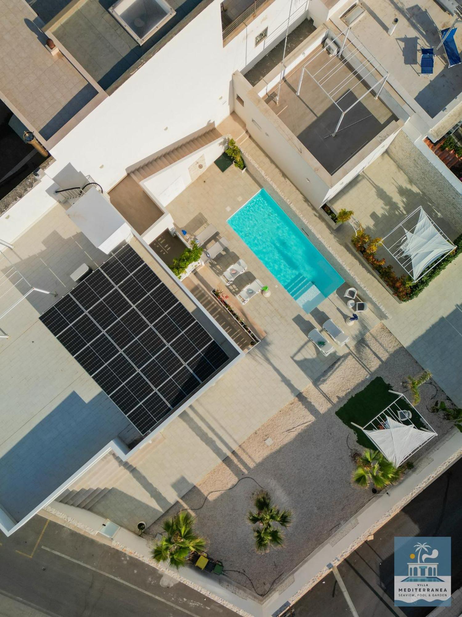 Apartment Mediterranea - Seaview, Pool & Garden