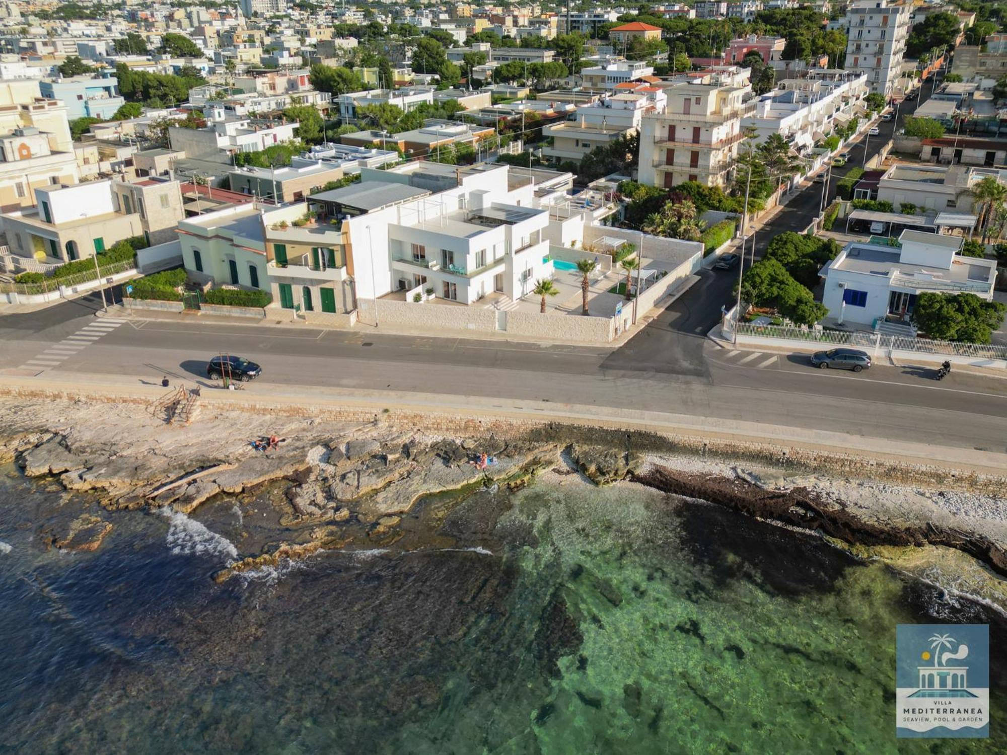 Apartment Mediterranea - Seaview, Pool & Garden Bari