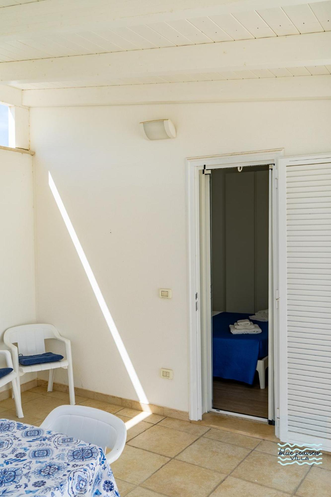 Blue Seaview Apartment