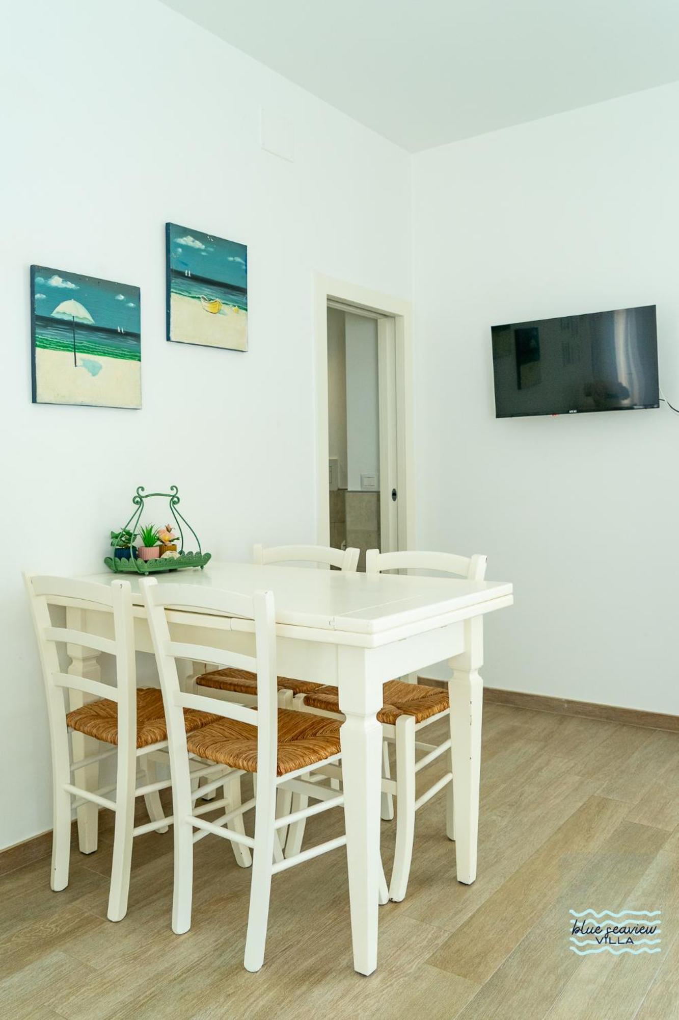 Blue Seaview Apartment *