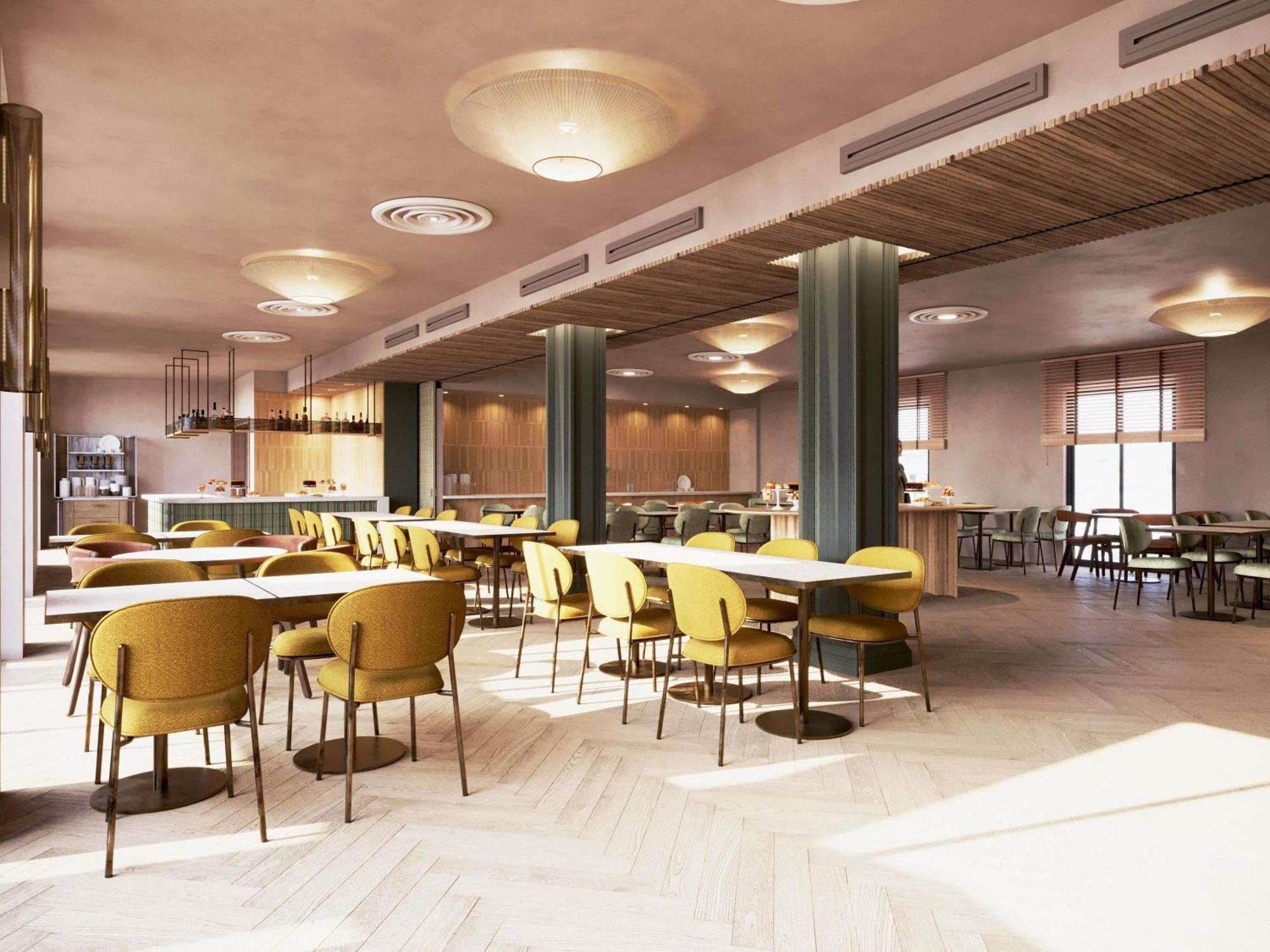 Hotel Moevenpick 4*
