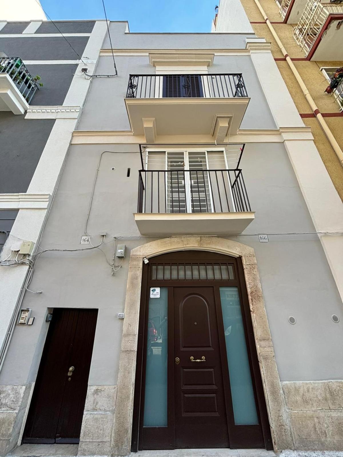 Apartment Sweet House Via Sagarriga Visconti 164
