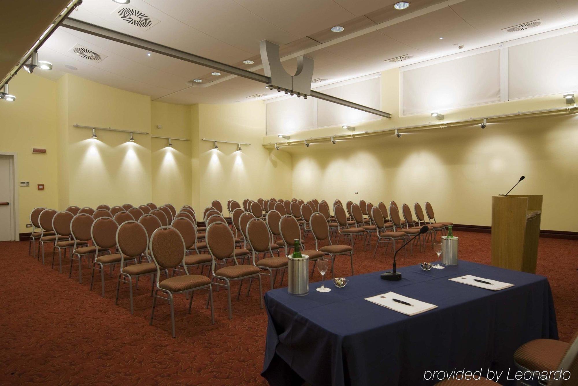 Jr Oriente 4*