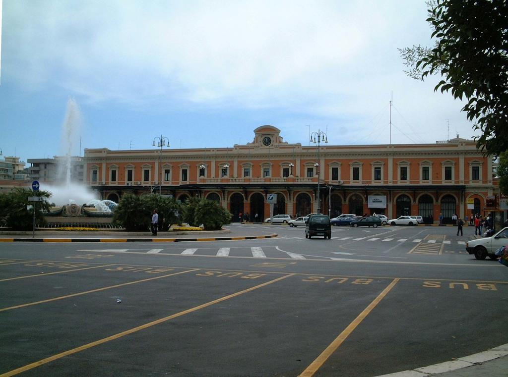 Cavour 124 -guest-room- Bed & Breakfast
