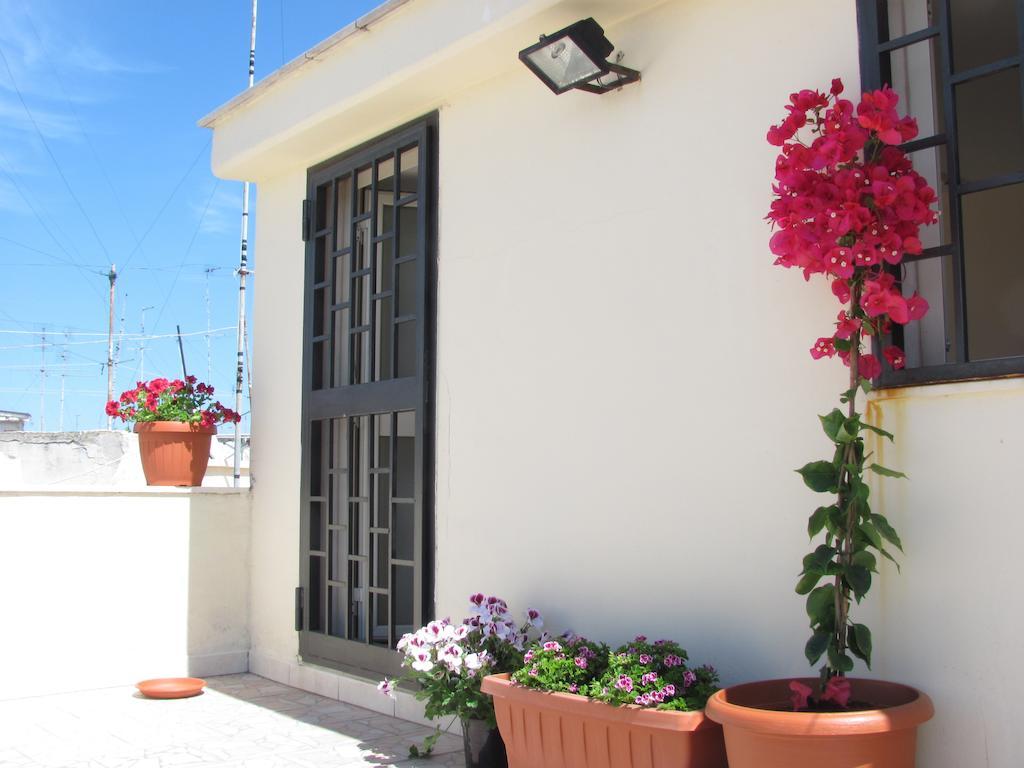 Bella Bari