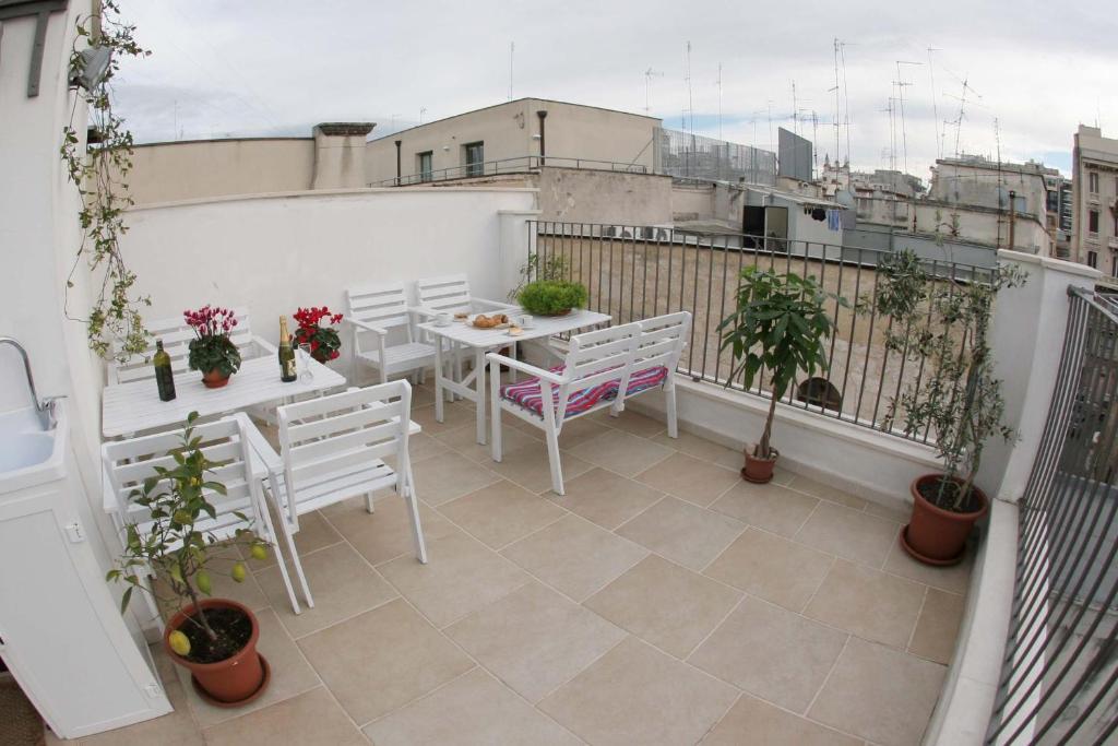 Saint Nicholas Plaza Guest house