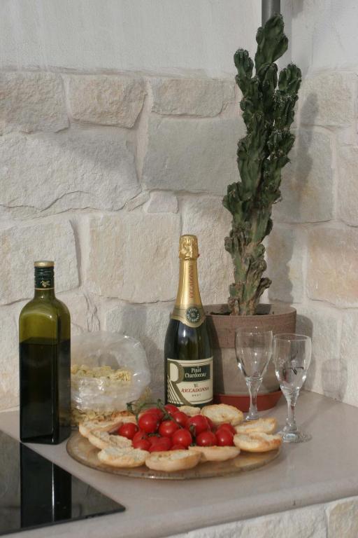 Saint Nicholas Plaza 3*