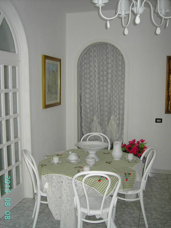 Bed & Breakfast Nicolaus 2*