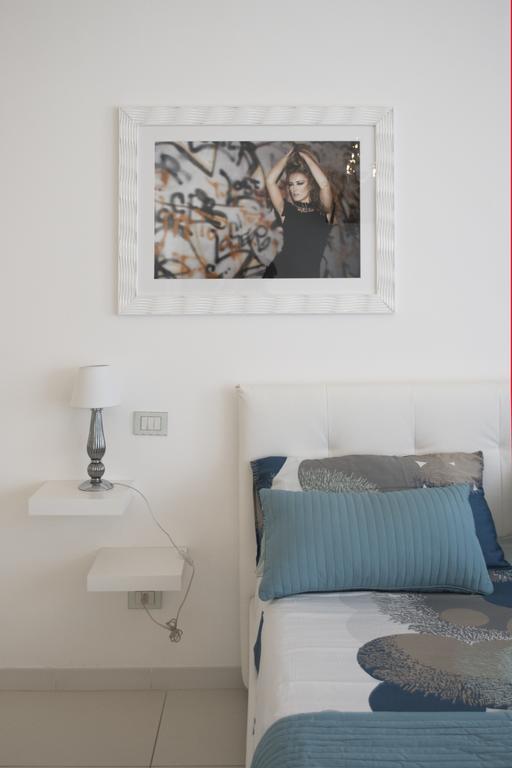Artist's Apartment *