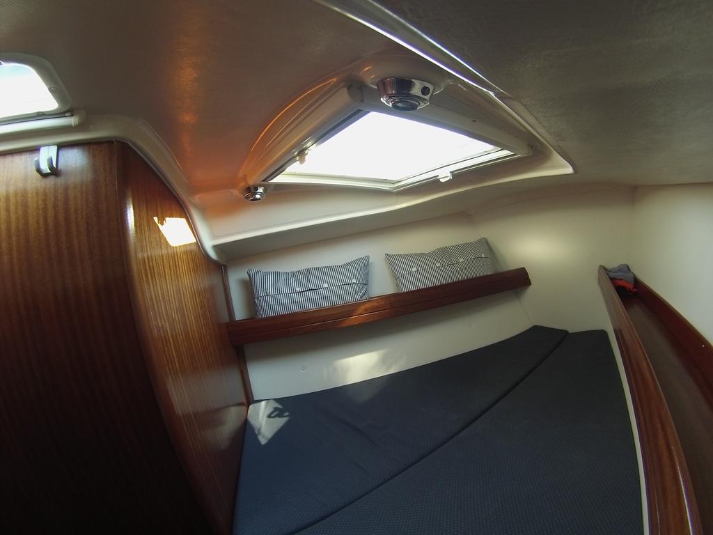 Botel Waypoint Azzurra Bari