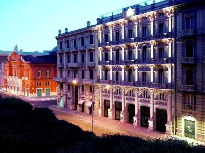 Hotel Jr Oriente Bari