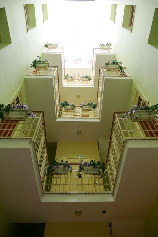 Visa 3* Bari