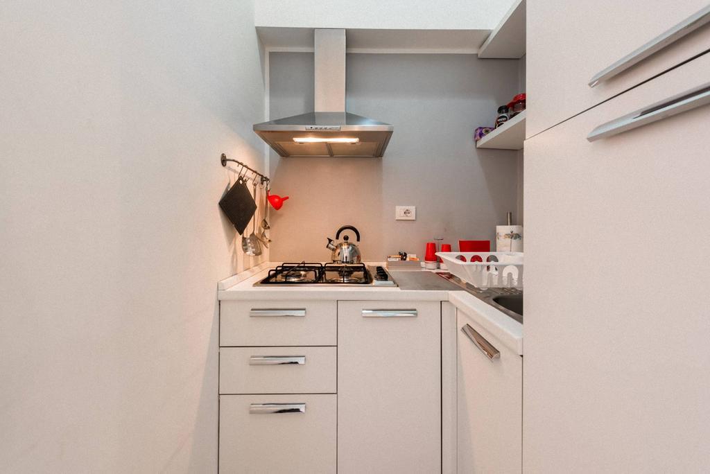 A Due Passi Dal Centro - Policlinico Apartment *