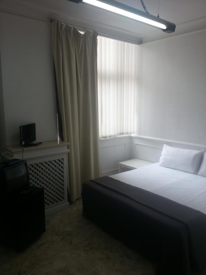 Stazione Centrale Bed & Breakfast *