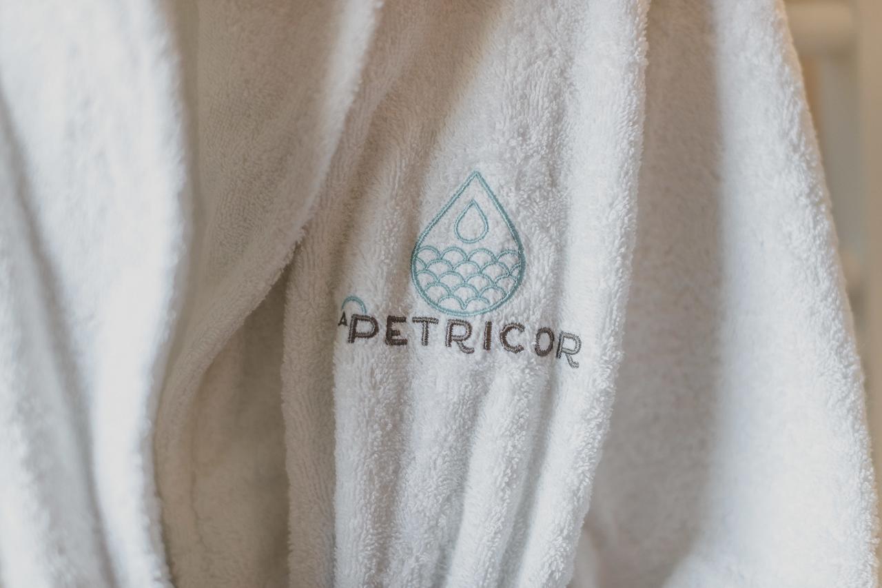 La Petricor 2*