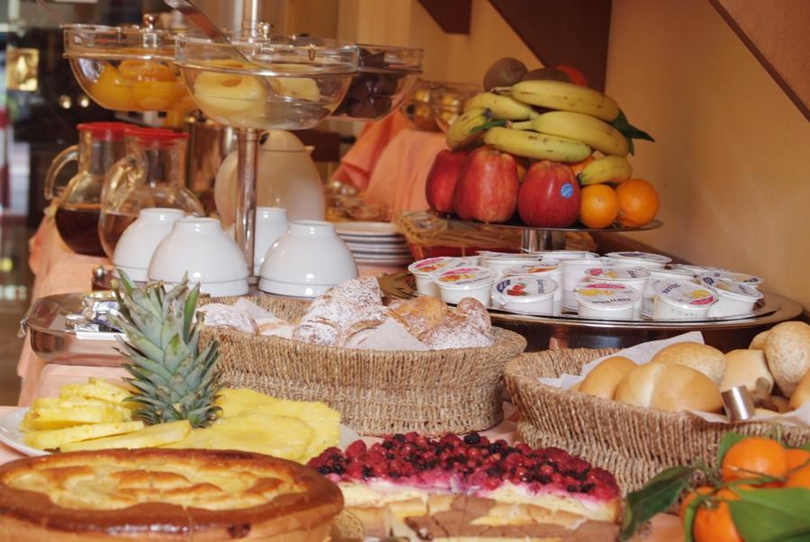 Adria Hotel 3*
