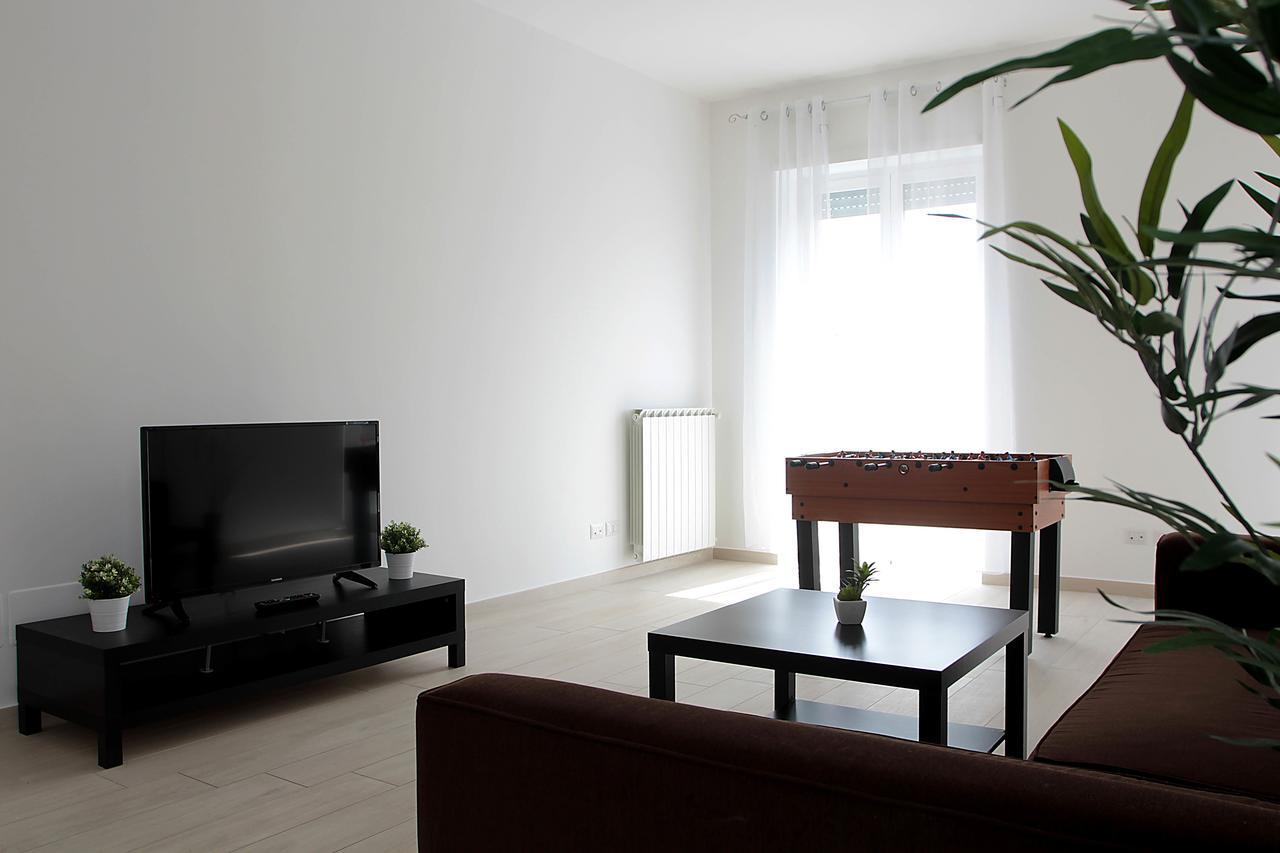 Andrea Deluxe Appartement *
