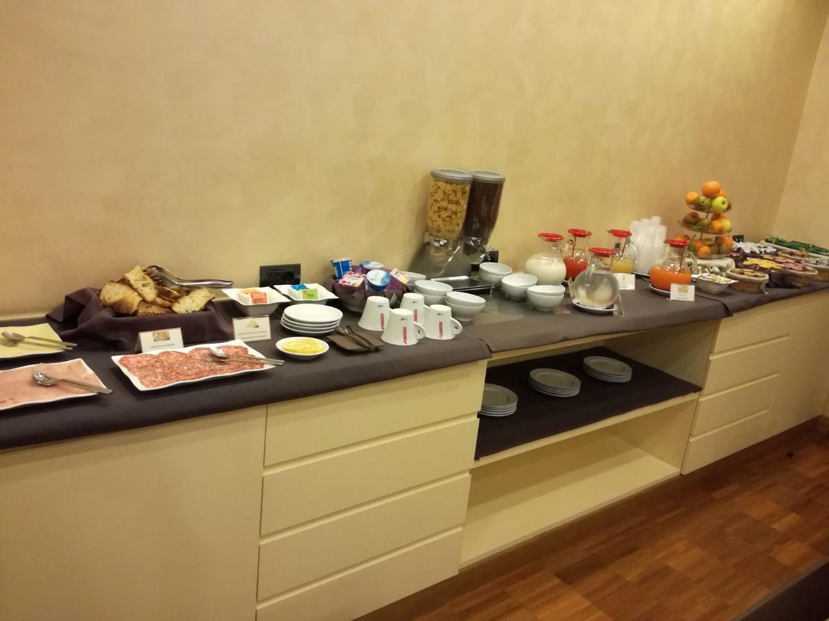Hotel Moderno Bari