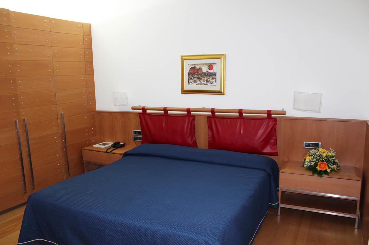Grand Leon D'oro Hotel 4*