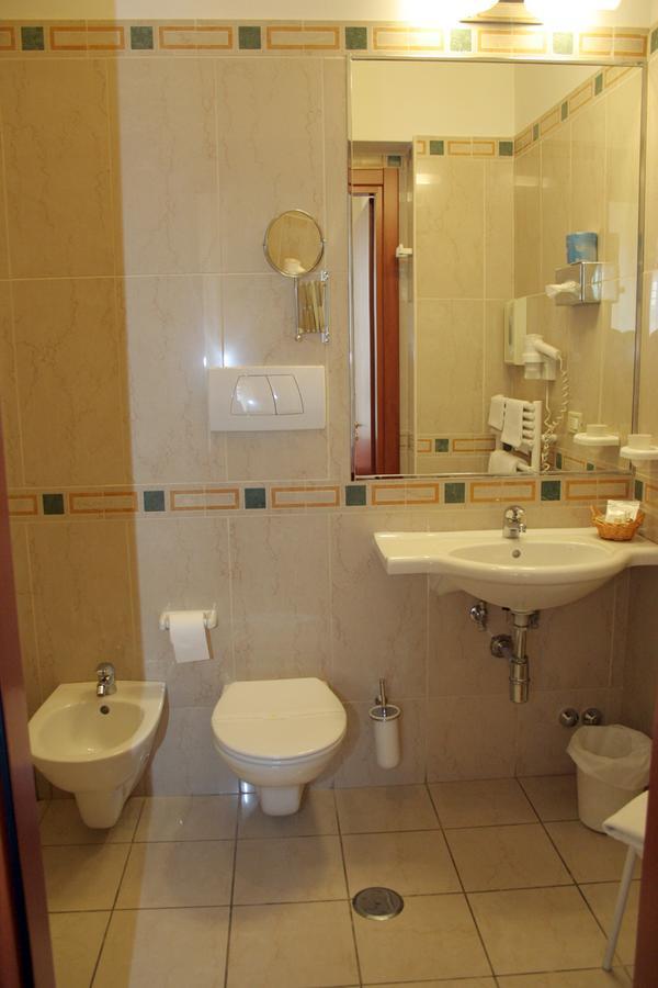 Hotel Adria 3*