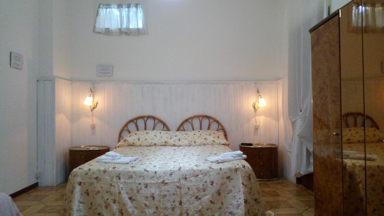 Santa Fara Bari