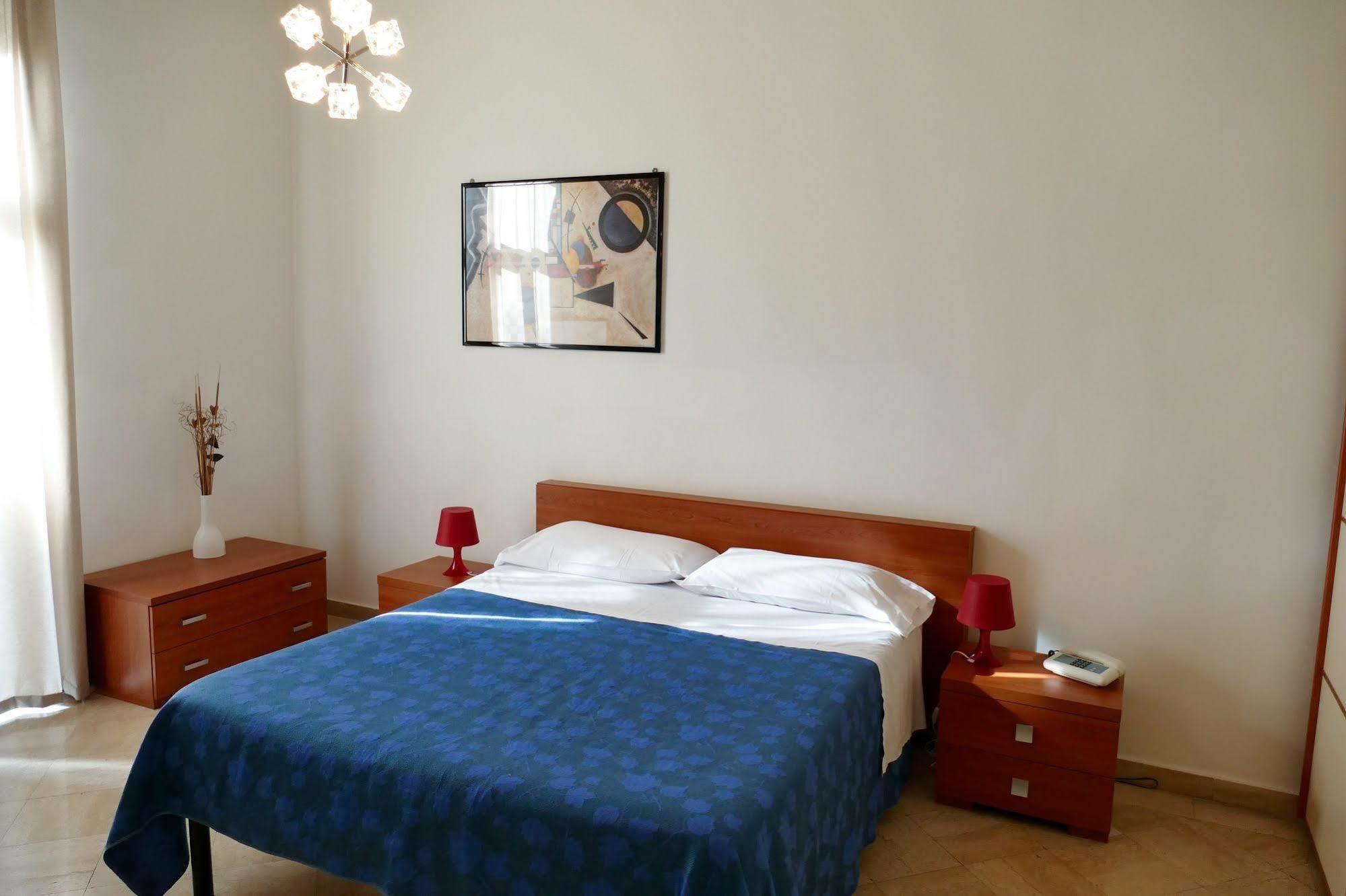 Visa Khách sạn hẻo lánh 3*
