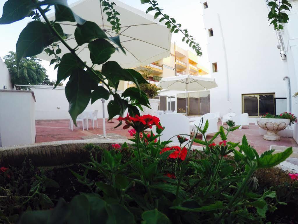Riviera 3*