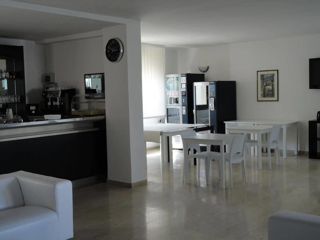 Riviera 3* Bari
