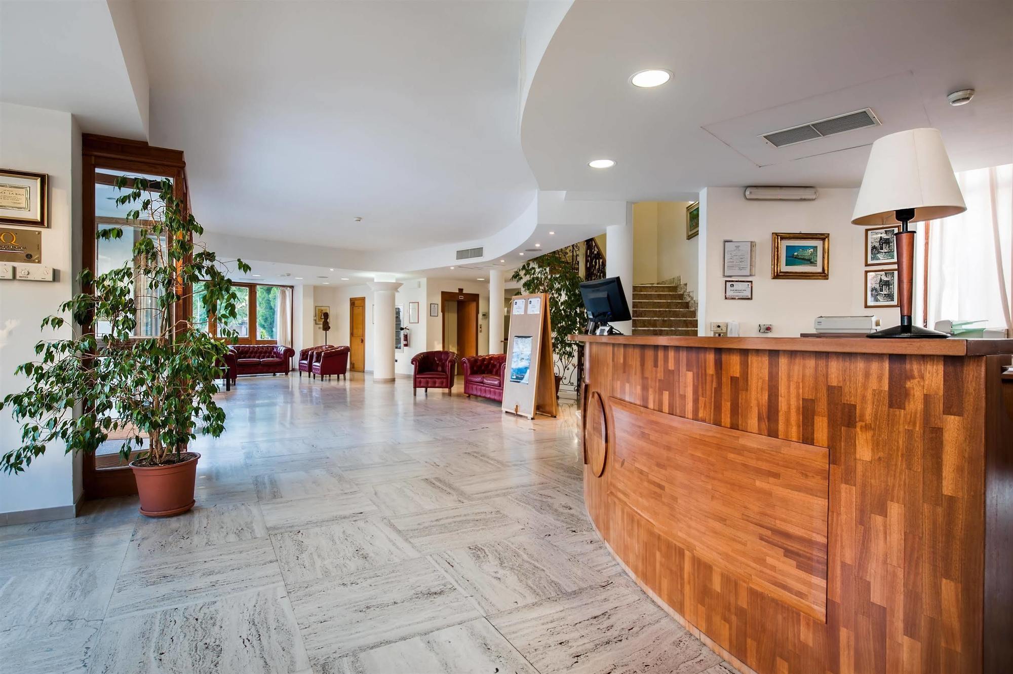 La Baia Hotel 3*