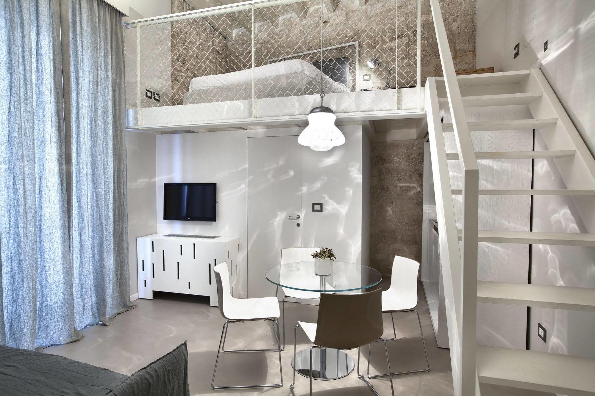 Palazzo Calo Aparthotel 3*