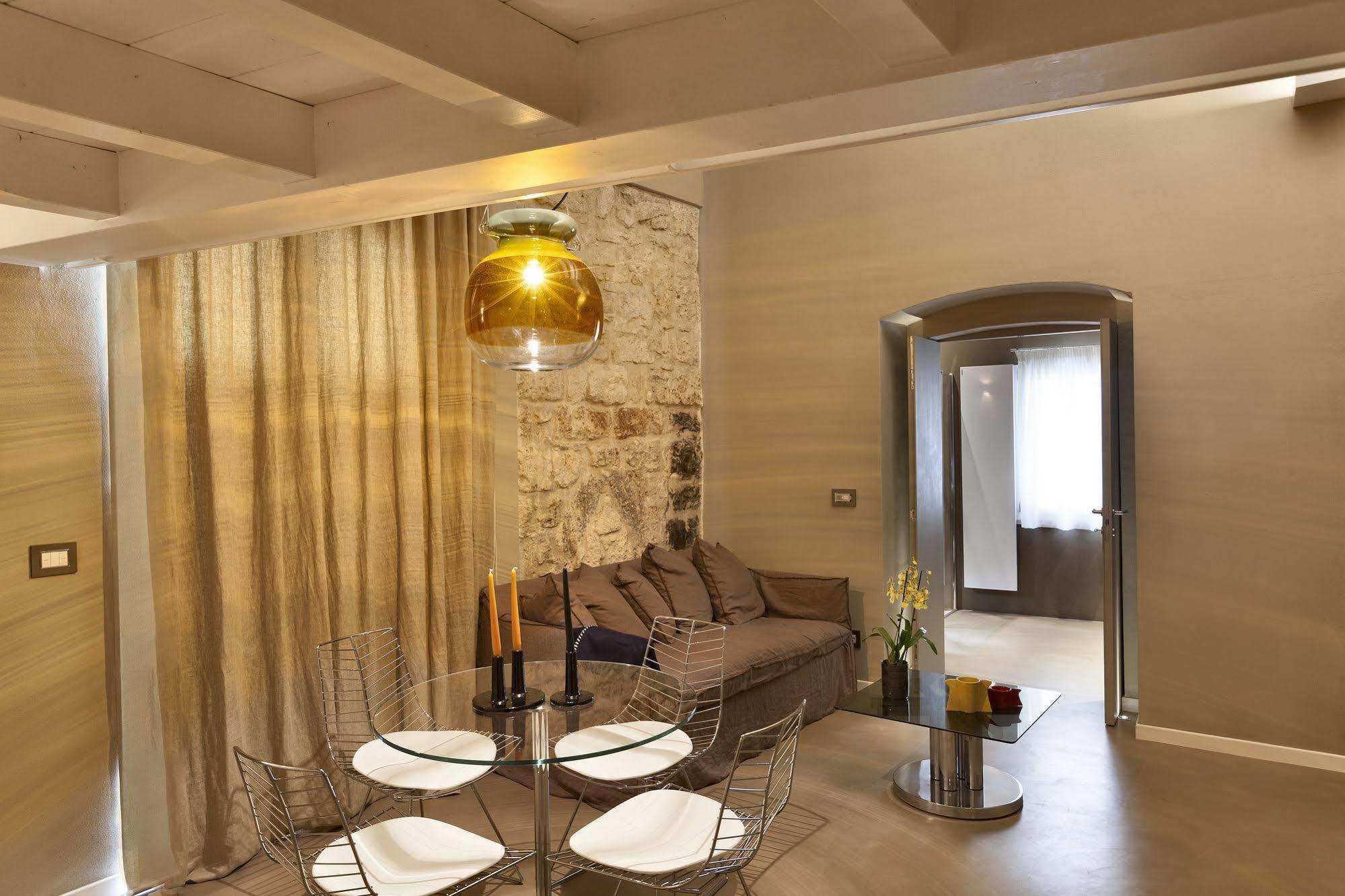 Palazzo Calo Aparthotel 3*