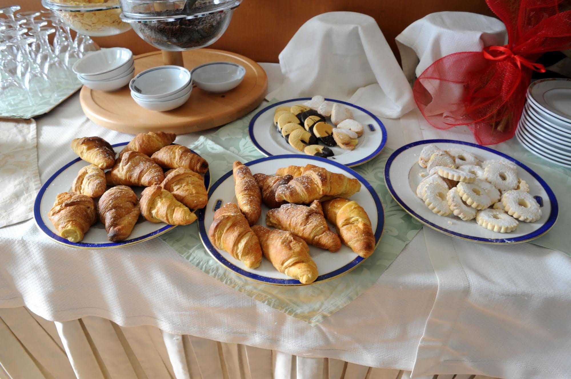 Hotel Grand Leon D'oro 4*
