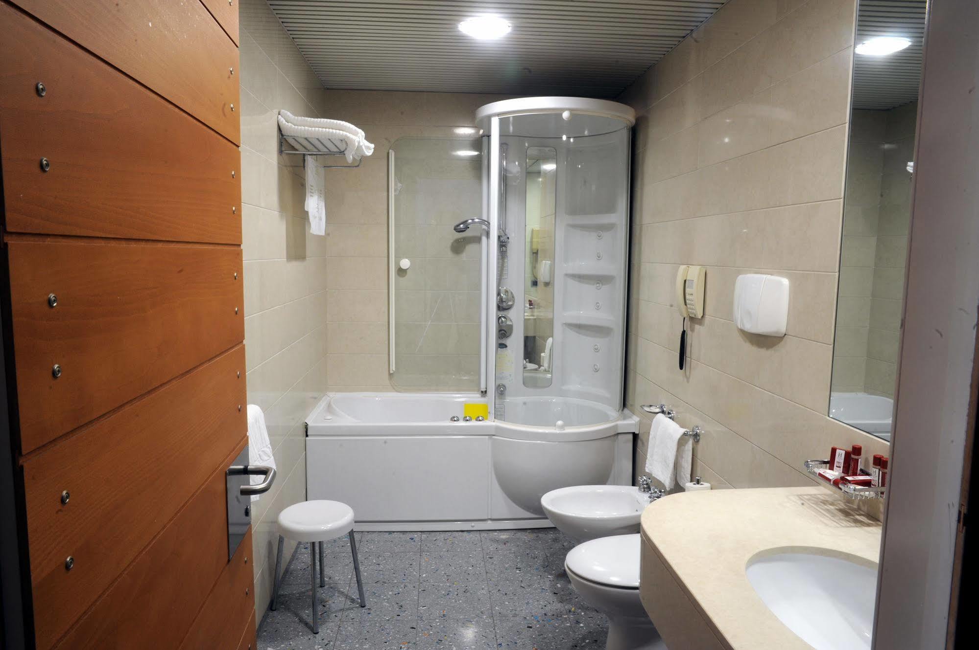 Grand Leon D'oro Hotel