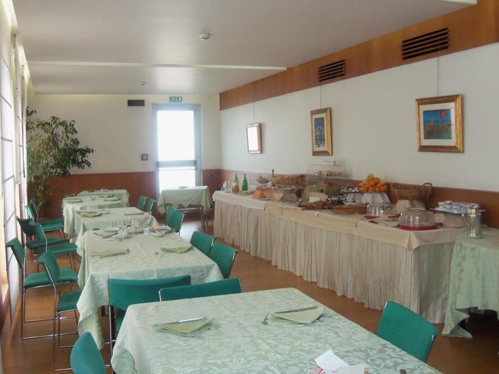 Grand Leon D'oro Hotel