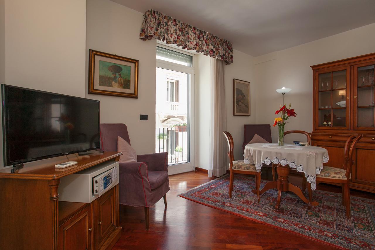 Zodiacus Aparthotel