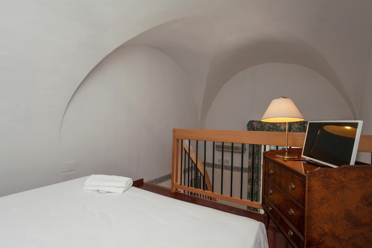 Aparthotel Zodiacus Bari