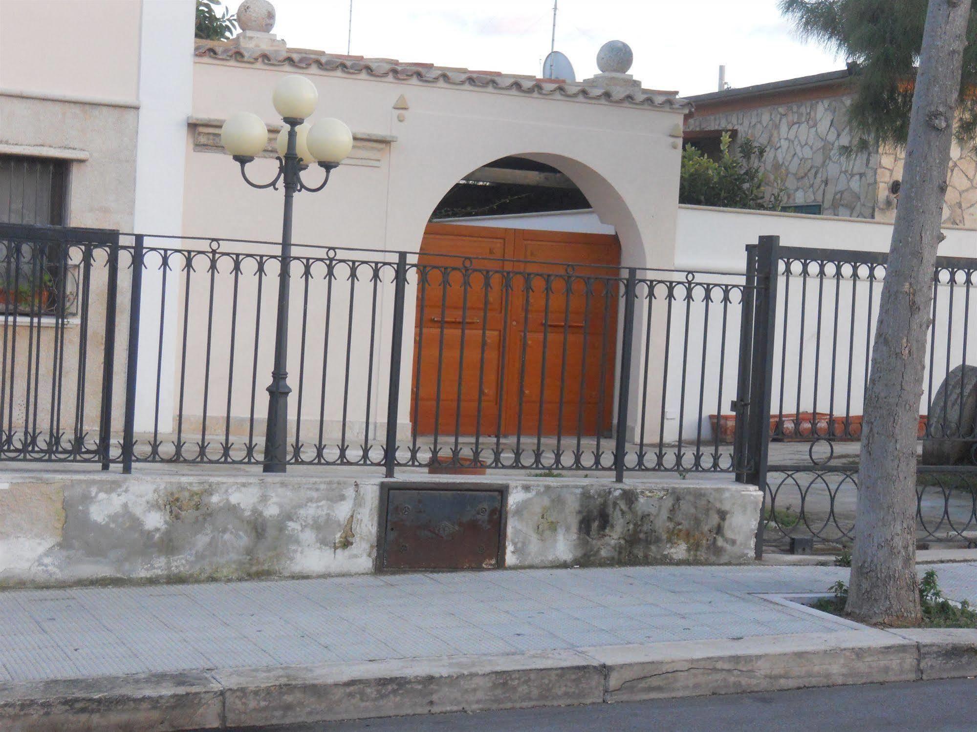 Hotel Masseria Sant'anna 4*