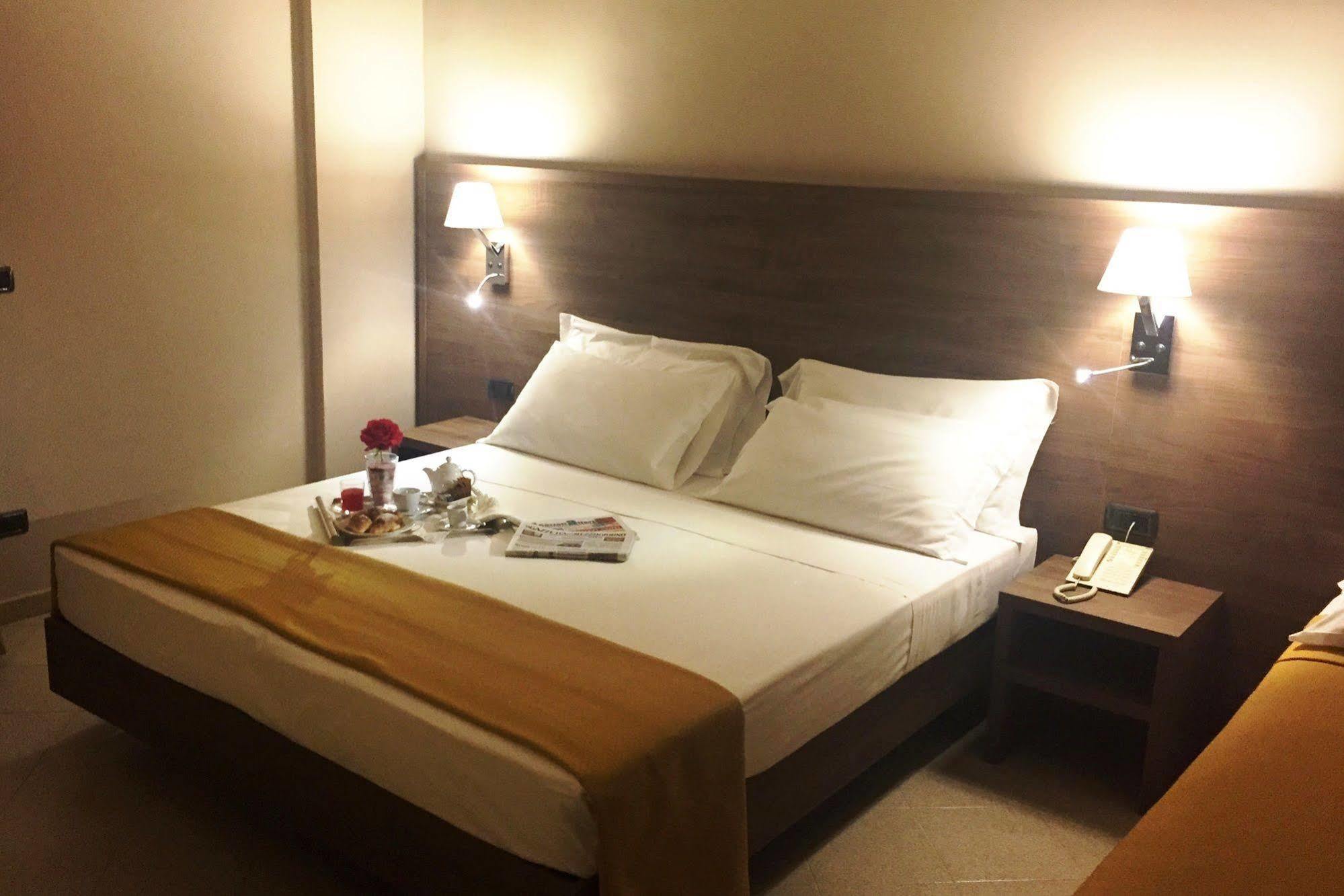 Hotel Moderno Bari