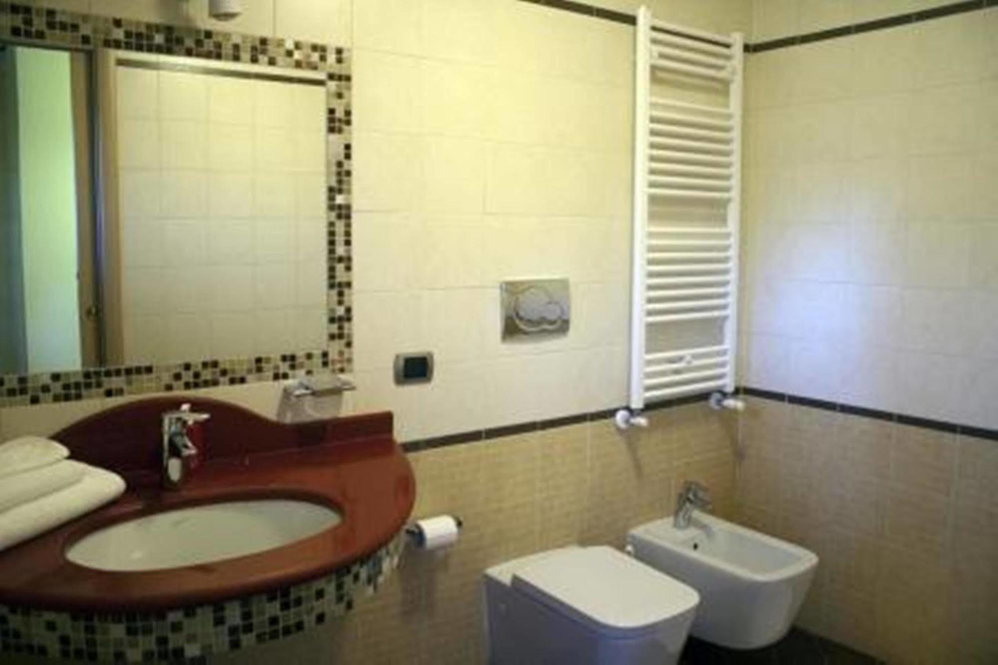 Casa de hóspedes Simpson - Aeroporto Di - Bari