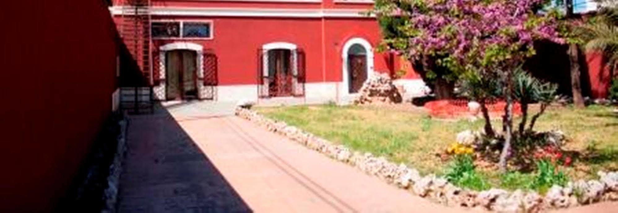 Simpson - Aeroporto Di - Casa de hóspedes *