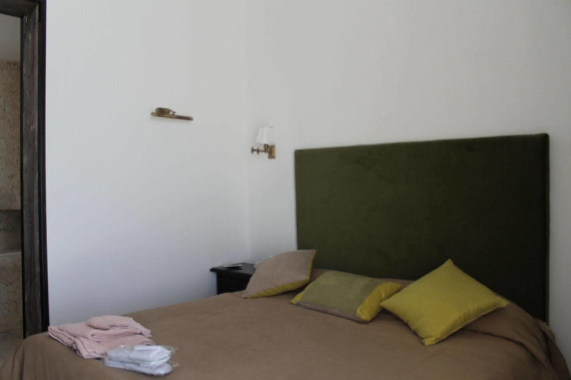 Torre Tresca Bed & Breakfast
