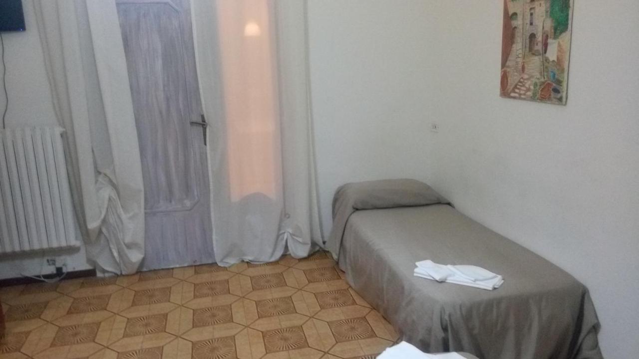 Bed & Breakfast Santa Fara 3*