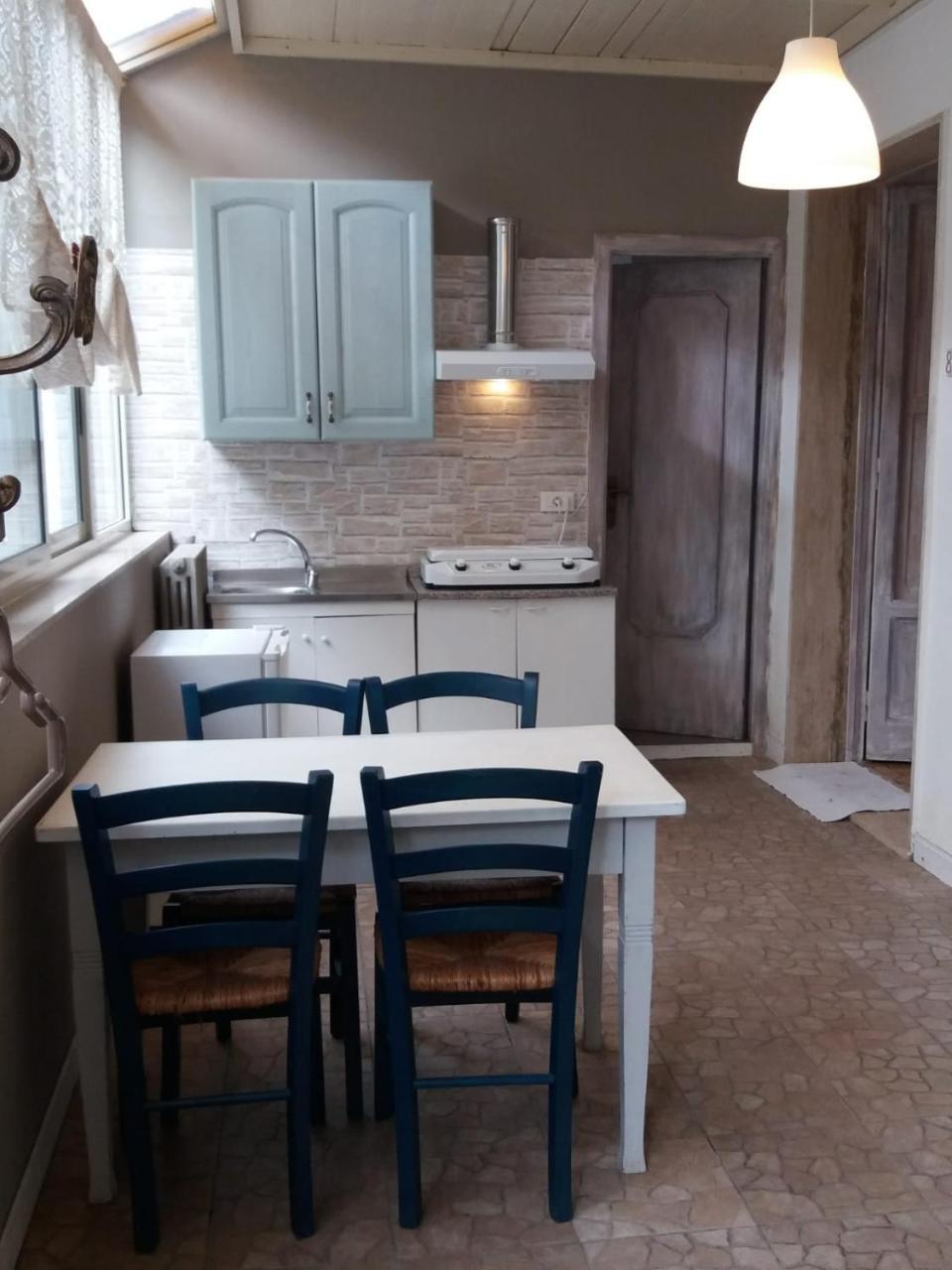Santa Fara Bed & Breakfast Bari