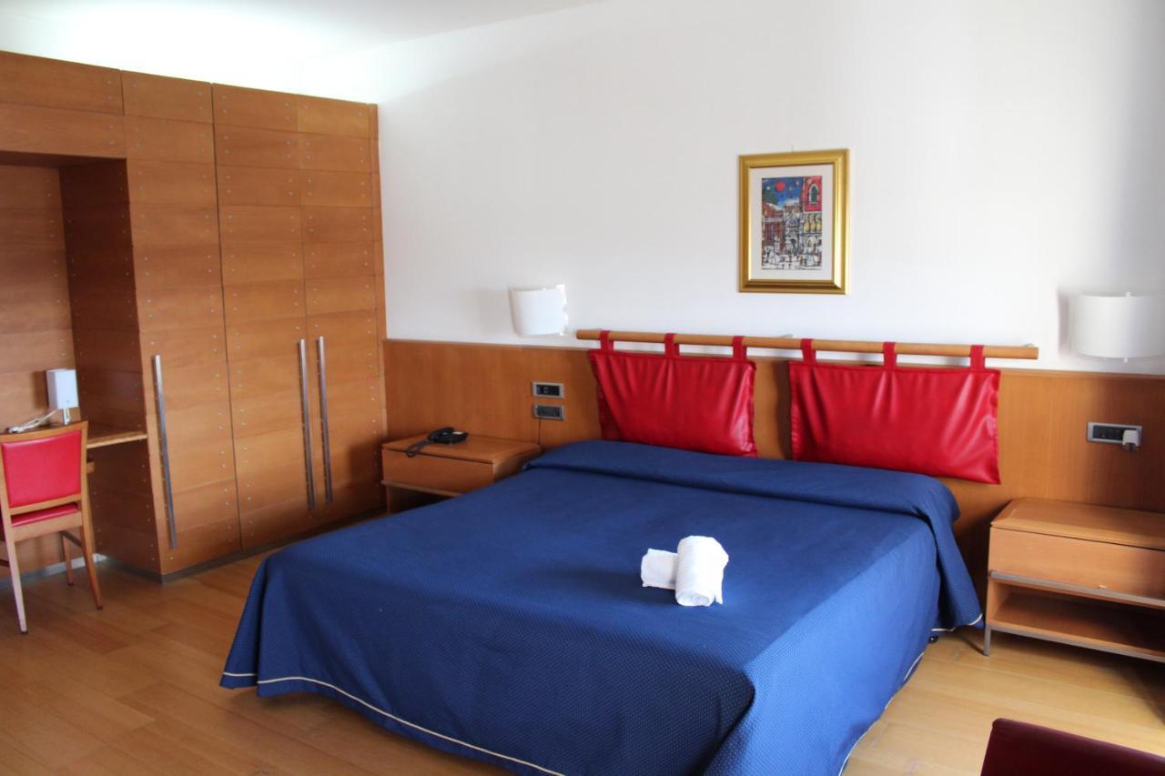 Hotel Grand Leon D'oro