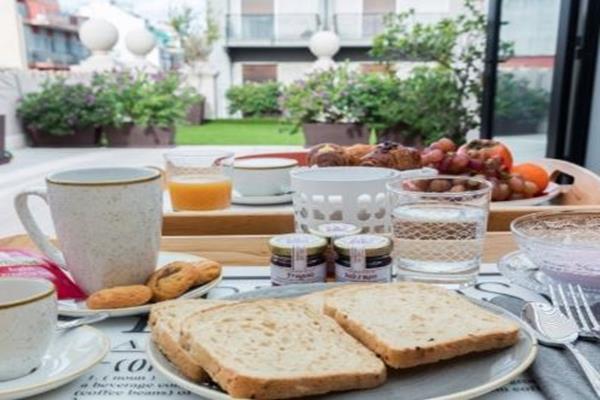 200 & Terrace Bed & Breakfast 3*