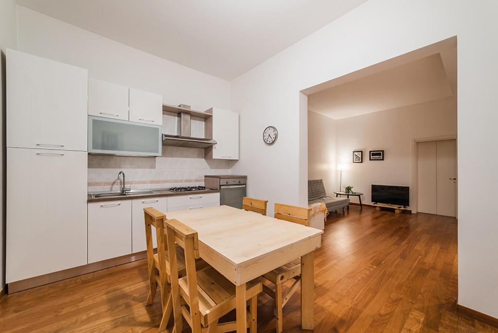 Manzoni House * Bari