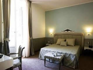 Jr Oriente Hotel 4*